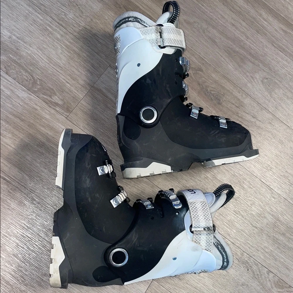 Salomon X Pro 80W Ski Boots - Women's - Size 22/22.5 fits a women’s size 6 - Picture 5 of 7